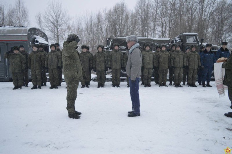 Первый российский военный эшелон прибыл в Лиду