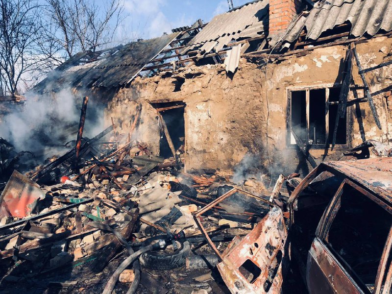 Ruská armáda ostreľovala obce Nikopol, Myrivka, Marhanec a Velykomykhailivka v regióne Dnepropetrovsk. 2 ľudia zranení