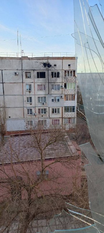 خسارت در نوا کاخوفکا در نتیجه گلوله باران