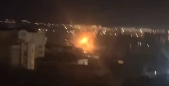 Er werden explosies gemeld in Sebastopol als gevolg van een vermoedelijke aanval met marine-drones