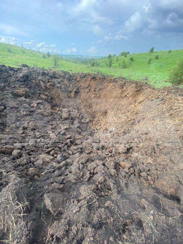 Skräp av S-200-missil hittades mellan byarna Osadchee och Krasnoye i Belgorood-regionen