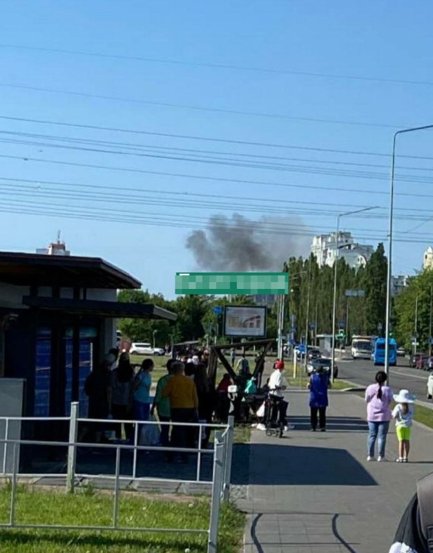 В Белгороде произошли взрывы и пожар.