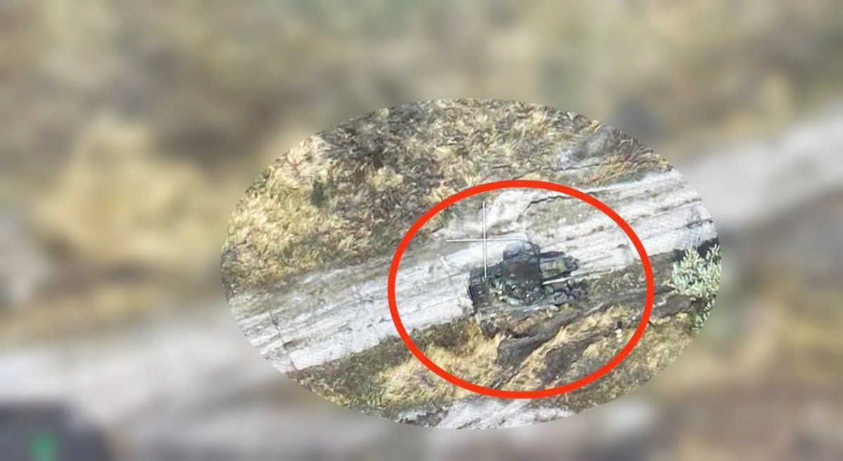Oekraïense Nationale Garde-eenheden hebben 2 tanks, 3 APC's BTR en nog een pantservoertuig met ATGM's en drones vernietigd, terwijl ze de Russische opmarspoging nabij Avdiyivka hebben afgeslagen
