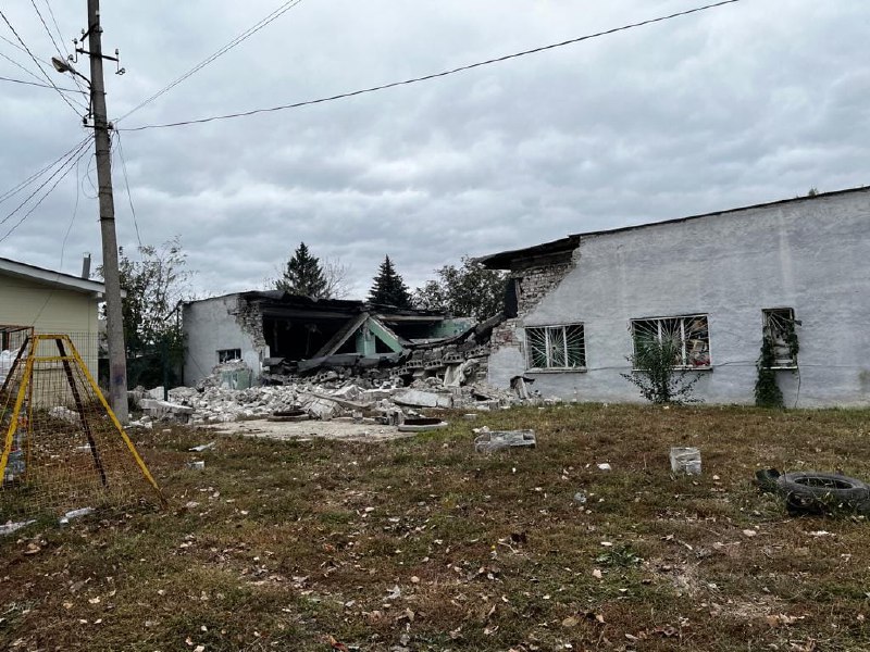 У гранатирању у Покровску у Доњецкој области погинула је 1 особа, 13 је рањено