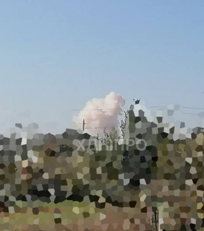 Съобщава се за 2 експлозии в град Днепър, вижда се дим