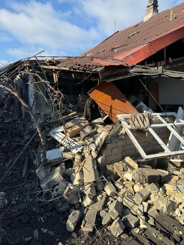 Zničenie v Kurakhove v dôsledku ostreľovania