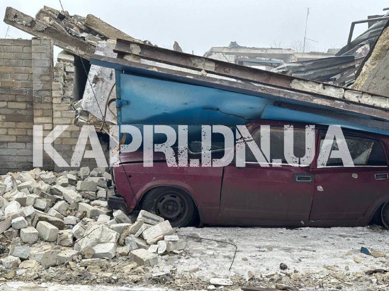 Ζημιές στη Novohrodivka της περιοχής του Ντόνετσκ ως αποτέλεσμα ολονύκτιων βομβαρδισμών
