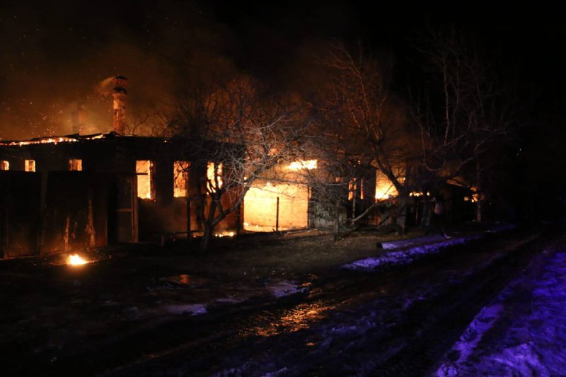 7 personer dödades, inklusive 3 barn som ett resultat av ryska drönareattack i Charkiv, flera hus brändes