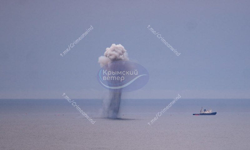 Спасилачка операција је у току у близини Симеиза, јужно од окупираног Крима, након извештаја о нападу поморских дронова на десантни брод класе Ропуцха Цезар Куников