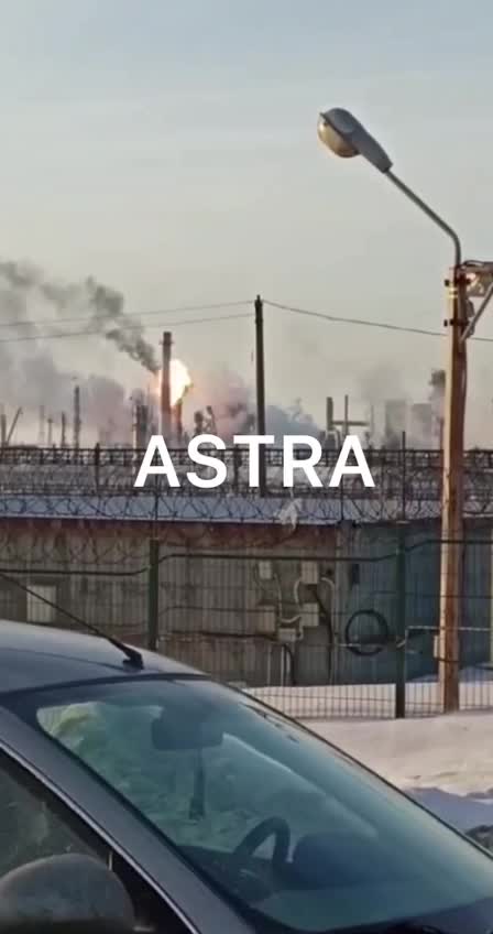 Po útoku dronov došlo k požiaru v rafinérii Ryazan