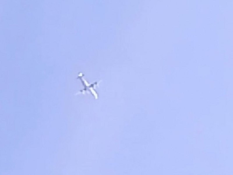 Ett militärt transportplan av typen An-12 nödlandade i Borisoglebsk, rapporterar lokala medier. Orsak: fel på landningsstället