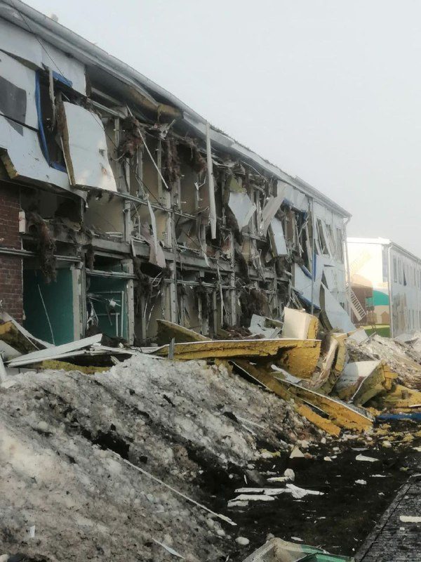 Minstens vijf gewonden bij drone-aanvallen in de speciale economische zone Alabuga in Tatarstan, waar de drone-fabriek van Shahed is gevestigd