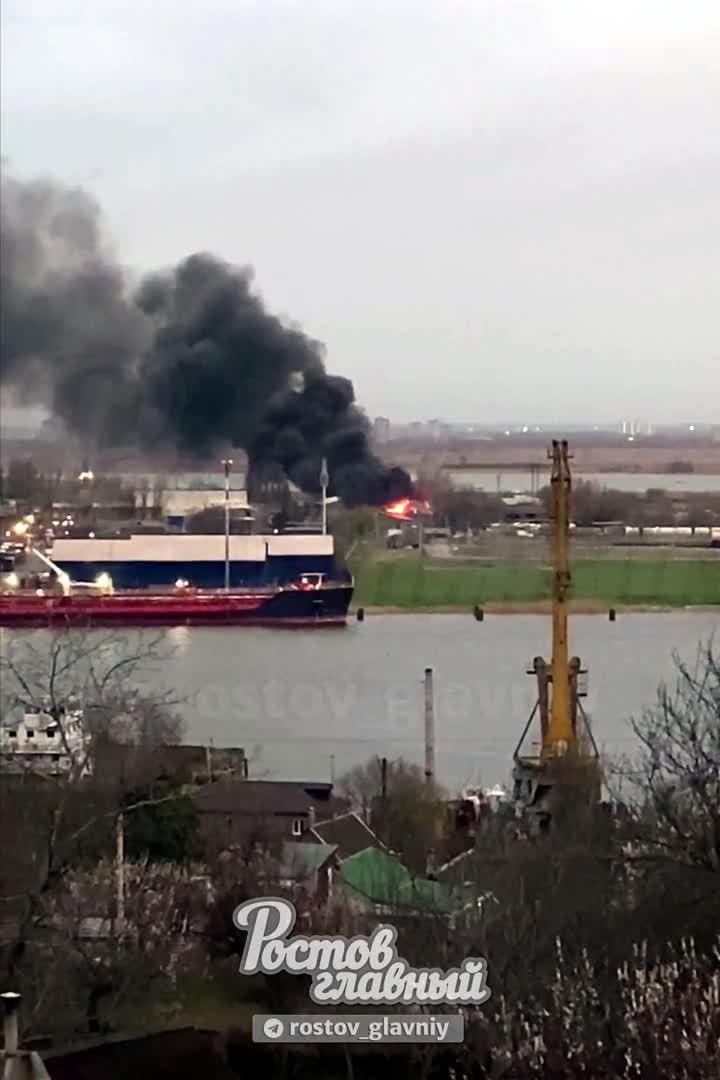 Brandstofdepot staat in brand in Rostov