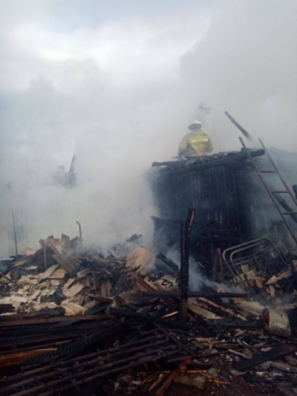 Zniszczenia w wyniku ostrzału Tyotkina w obwodzie kurskim