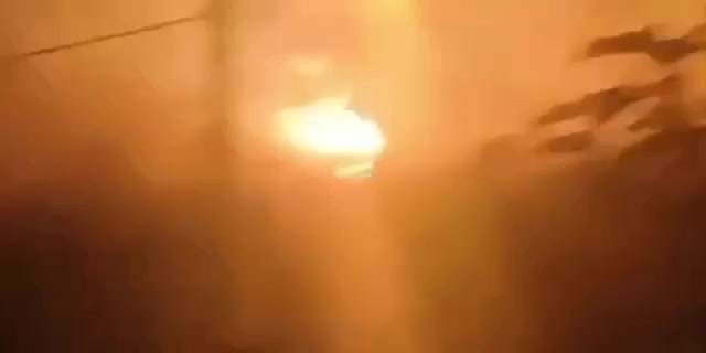 Снажне експлозије након сумњивог ракетног удара на аеродром Џанкои на окупираном Криму