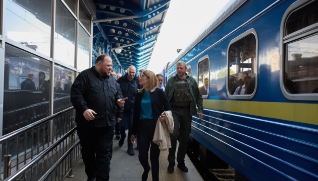 La presidente del Parlamento europeo Roberta Metsola è arrivata a Kyiv
