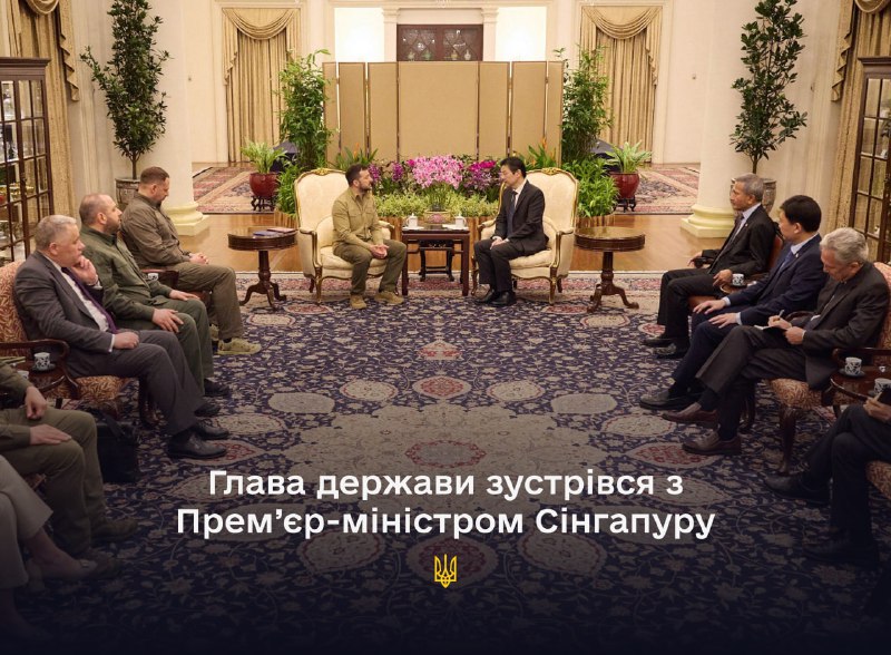 ​​Президент України Володимир Зеленський провів зустріч із Прем'єр-міністром Сінгапуру Лоуренсом Вонгом.