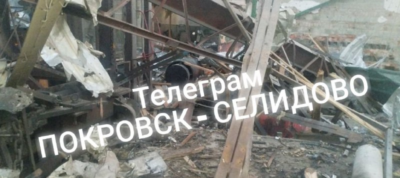 Schade in Selydove als gevolg van een bombardement van de ene op de andere dag