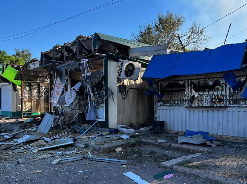 Rus bombardımanı sonucu Myrnograd'da üç kişi öldü, on kişi yaralandı, Kostyantynivka'da iki kişi öldü, Lyman'da üç kişi yaralandı ve dört kişi yaralandı.