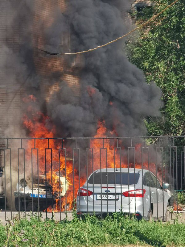 A man who burned three police cars was detained in Kolomna