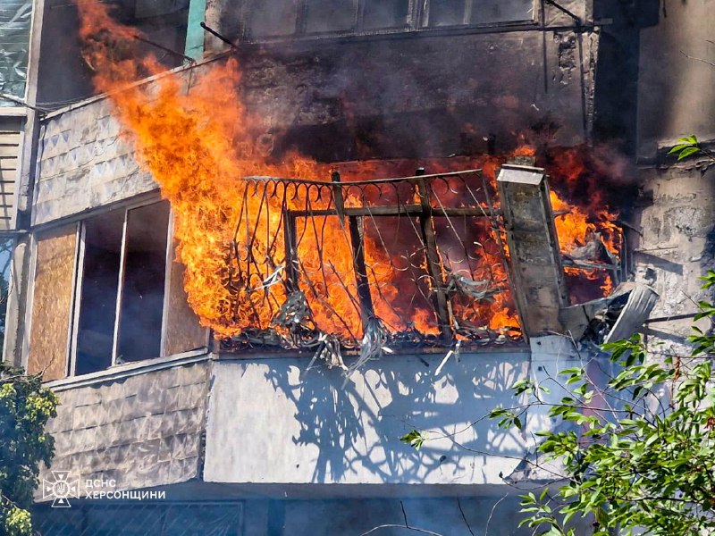 5 person rescued from burning house after Russian bombardment in Kherson