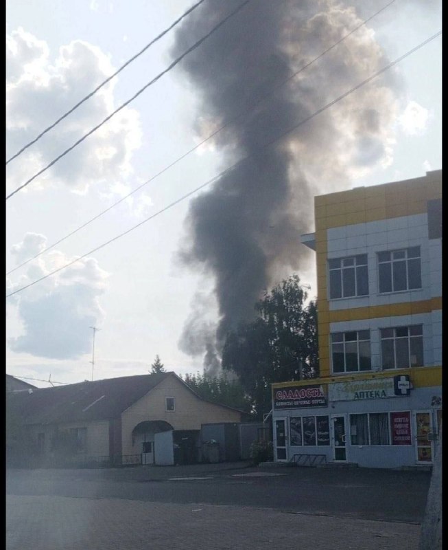 Brand efter explosioner i Tyotkino i Kursk-regionen