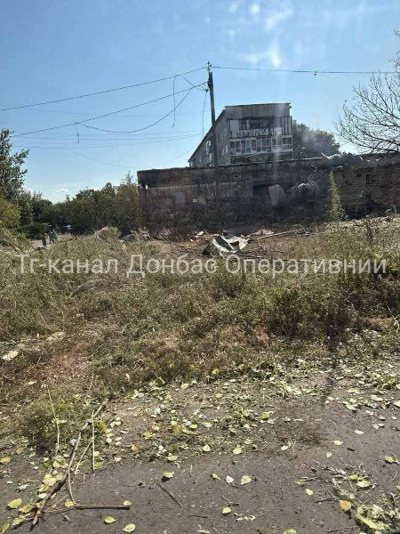 Danos em Kostiantynivka, na região de Donetsk, como resultado de bombardeio russo