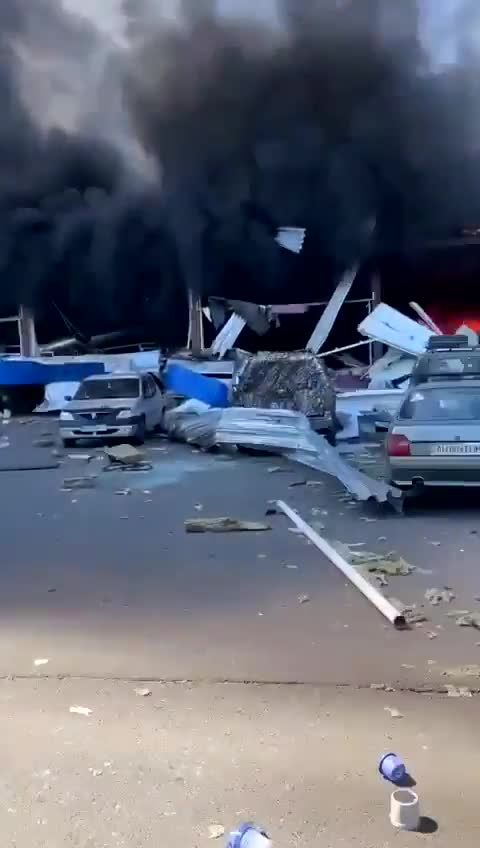 Mercearia foi destruída em um ataque aéreo em Kostiantynivka, na região de Donetsk