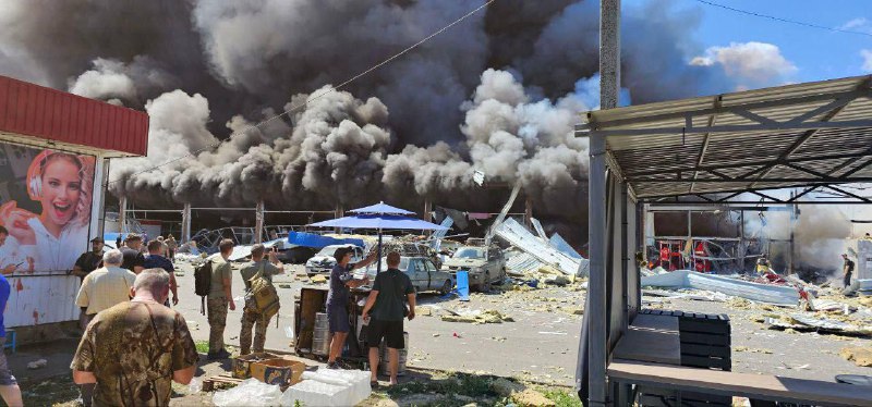 Pelo menos 7 pessoas ficaram feridas em consequência do bombardeio russo em Kostiantynivka, na região de Donetsk