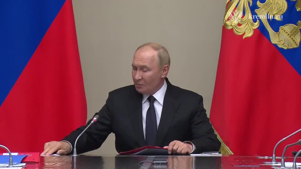 Putin ha convocat la reunió del consell de seguretat rus, hi ha participat el ministre de Defensa mitjançant videolink