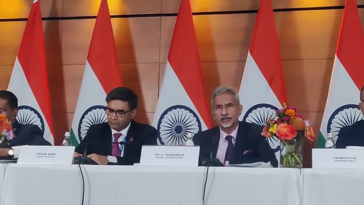 Primeiro-ministro indiano Modi convida o presidente ucraniano Zelenskyy para visitar a Índia