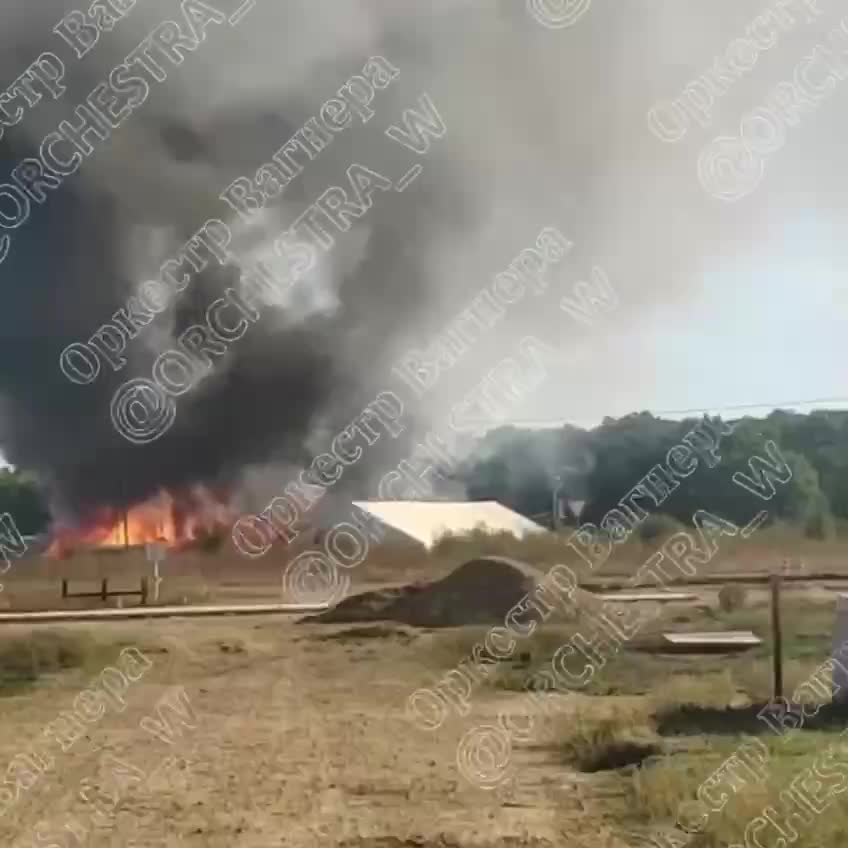 V Krasnodarskom kraji v Rusku horí vojenská základňa Molkino, domov bývalého PMC Wagnera