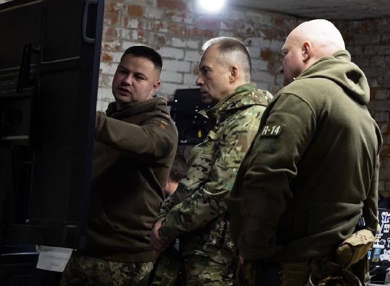 Commander-in-Chief of the Armed Forces of Ukraine Syrskyi visited units on Sumy and Kursk directions