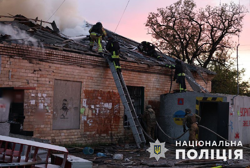 Zwei Menschen getötet, ein weiterer verletzt durch russisches Bombardement in Oleksiyevo-Druzhkivka in der Region Donezk