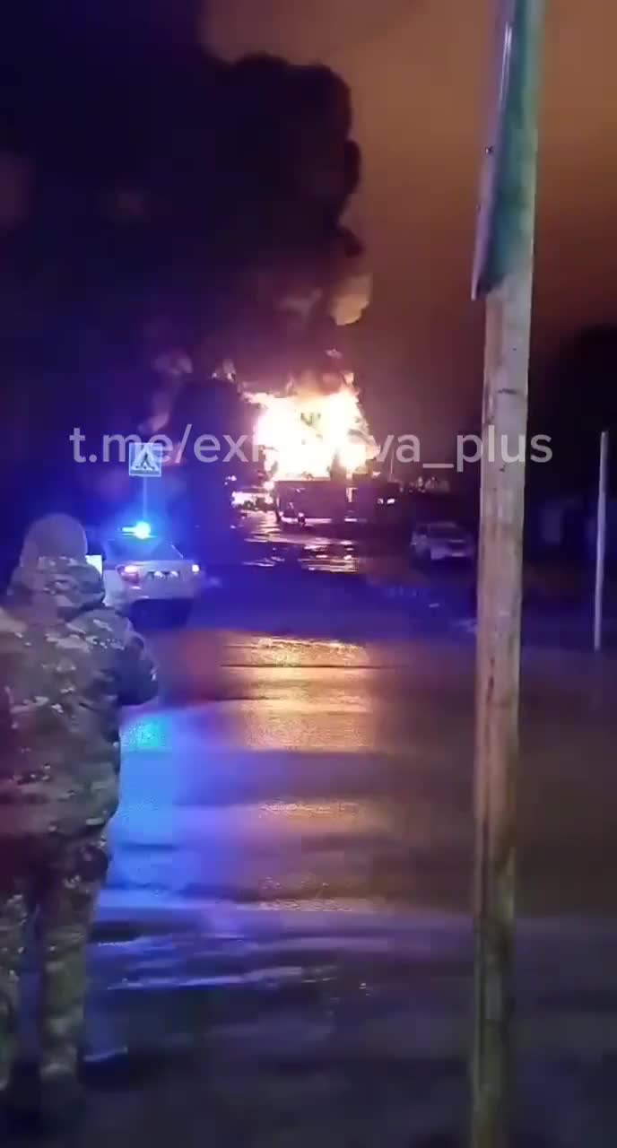 שריפה במחסן הנפט בליודינובו, קלוגה כתוצאה מתקיפת מזלט