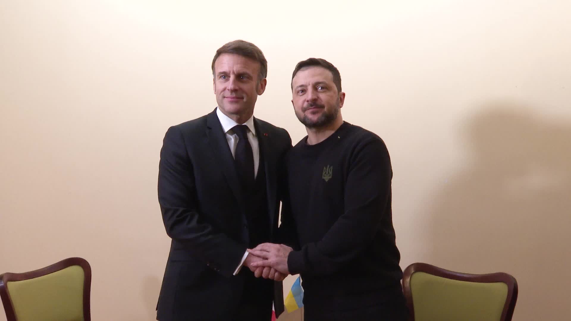 Ukrayna Devlet Başkanı Zelenskiy, Fransa Cumhurbaşkanı Macron ile görüştü