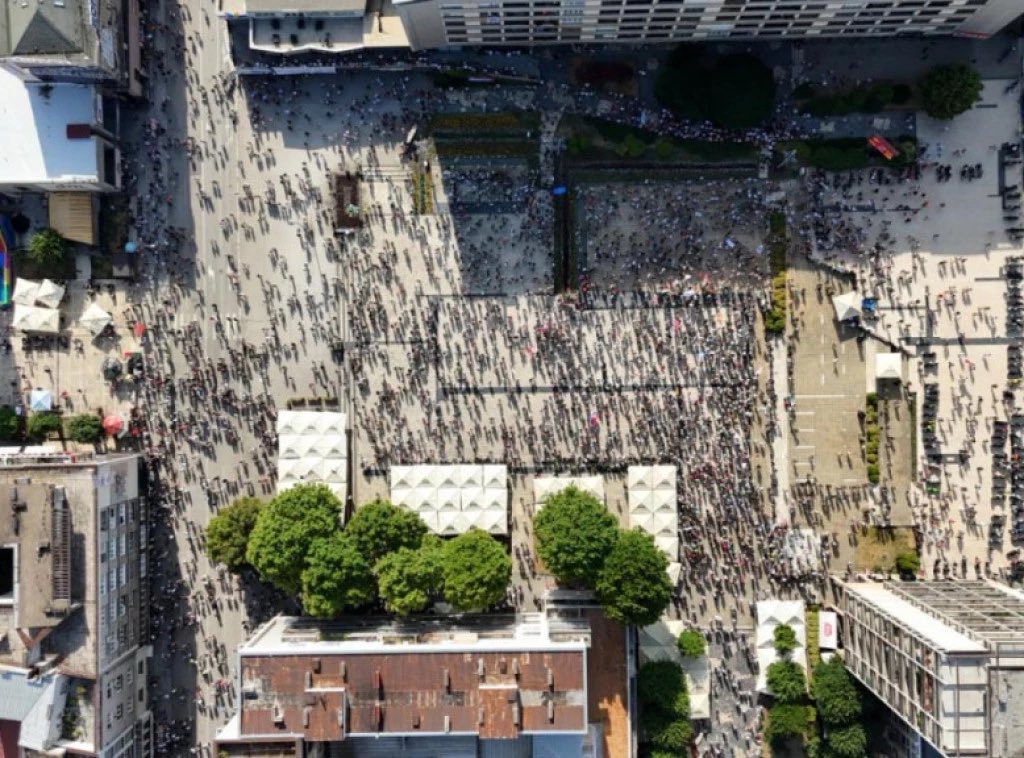 Protesters in Užice blocked the main road to Zlatibor, one of the busiest