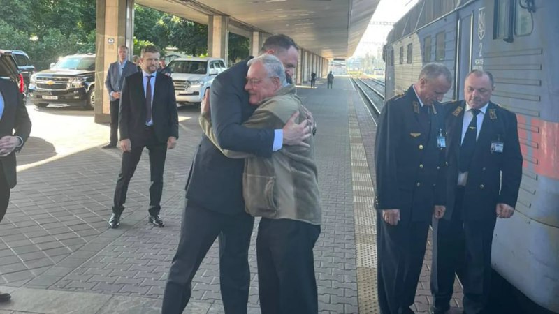 Trump's special envoy Kellogg arrives in Ukraine