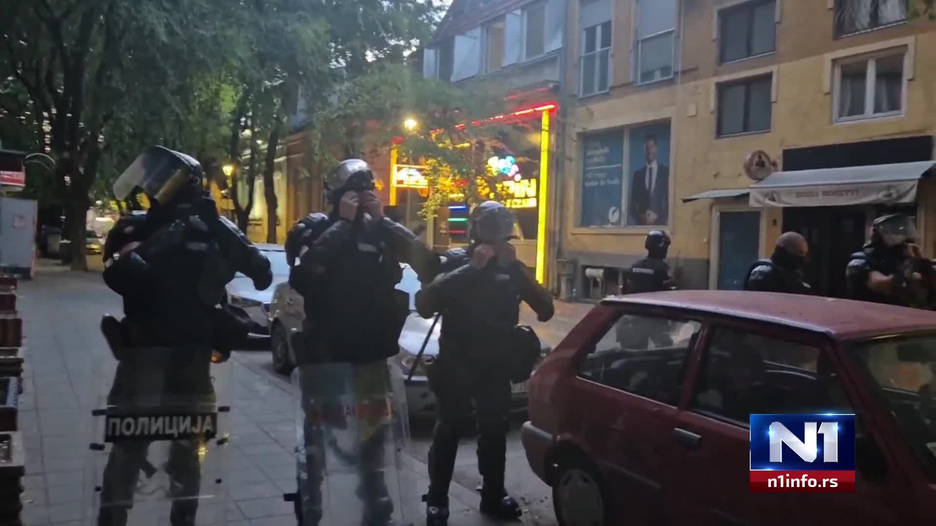 As reported by N1 reporter, students have called for a gathering in Niš, but for now only a large number of police officers are present.