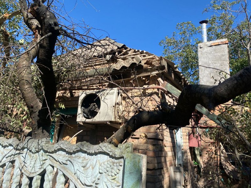 در نتیجه گلوله باران توپخانه ای در نیکوپول، منطقه دنیپروپتروفسک، یک نفر کشته شد.