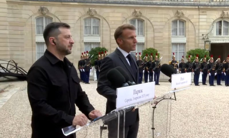 مکرون می‌گوید اروپا آماده است در روز امضای توافق صلح، تضمین‌های امنیتی را به اوکراین ارائه دهد.