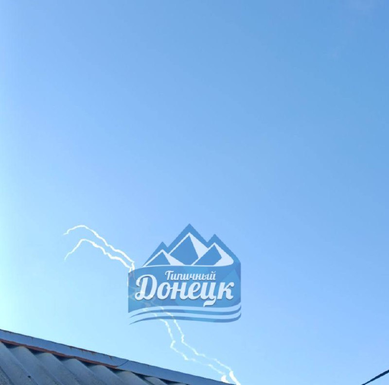 Raketten werden afgevuurd boven Makiivka