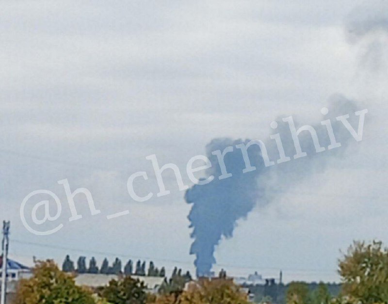 İHA saldırısının ardından Çernigiv'de dumanlar yükseliyor