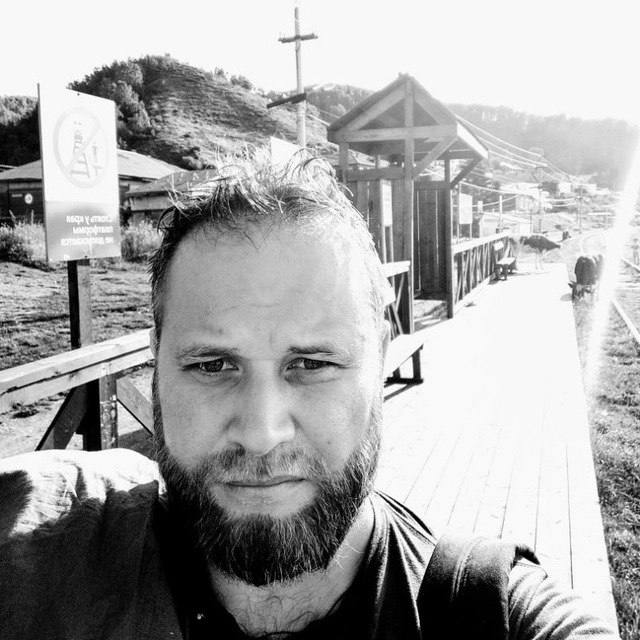 Reporter of Russia state media agency RIA Novosti Ivan Zuew was killed at the occupied part of Zaporizhzhia region of Ukraine. Another reporter Yuriy Voytkevich wounded