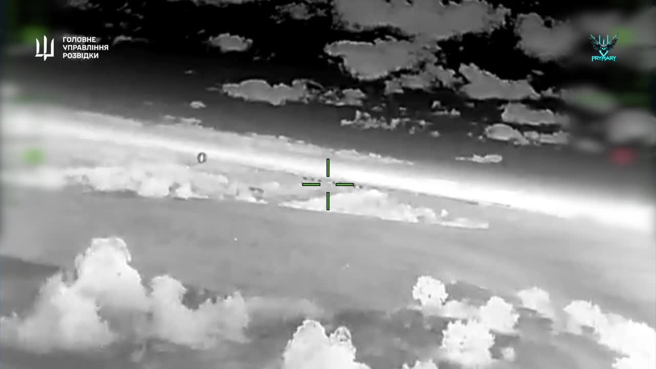 دمرت المخابرات العسكرية الأوكرانية قاربًا ومعدات عسكرية روسية أخرى في شبه جزيرة القرم  بطائرات بدون طيار