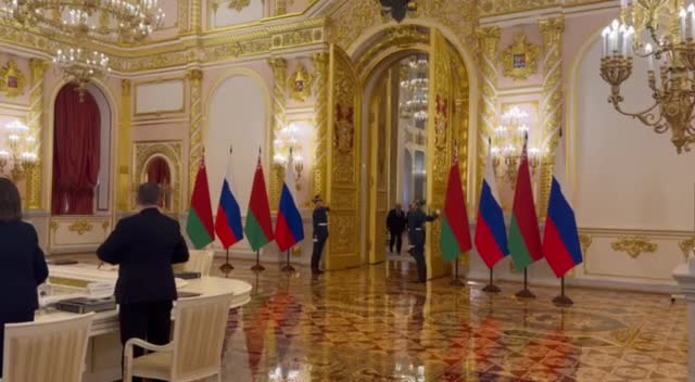 Putin ve Lukaşenko, Kremlin'de Birlik Devleti Devlet Konseyi toplantısı düzenledi.