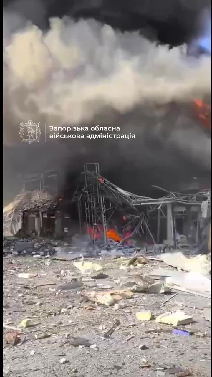 Sechs Menschen wurden bei einem russischen Drohnenangriff in Saporischschja verletzt.
