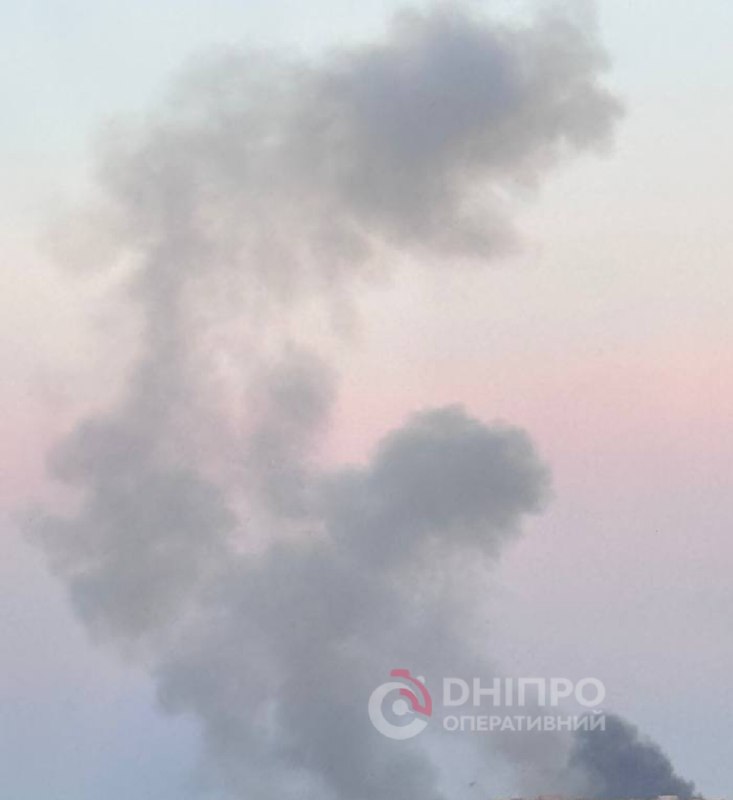 In der Stadt Dnipro wurde eine Explosion gemeldet. Angriff mit ballistischen Raketen