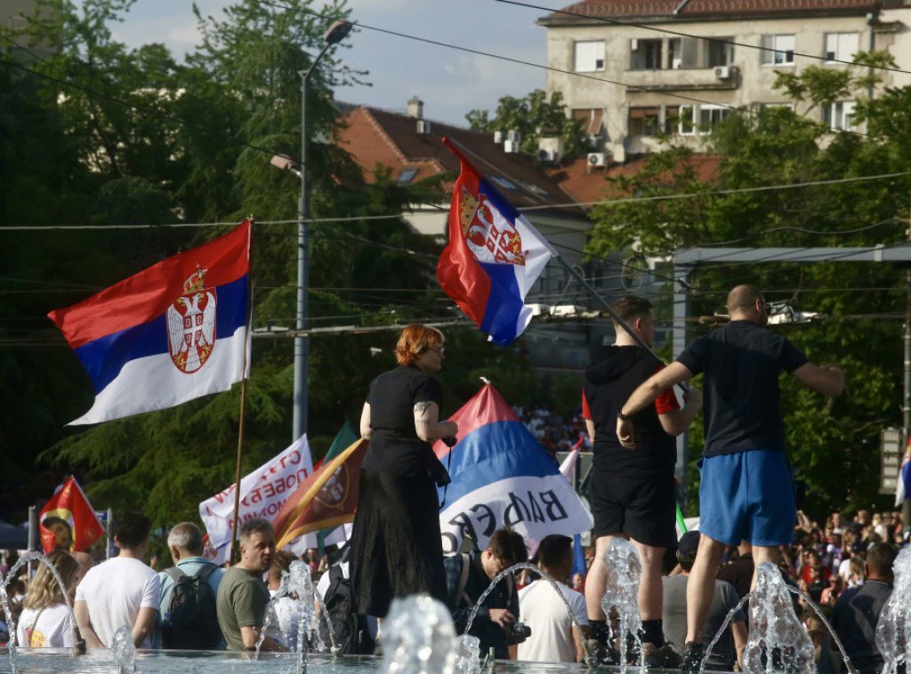 Protest at Slavija called by students in blockade ends