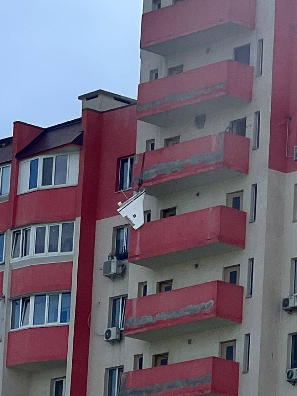 Dron podobno uderzył w dom mieszkalny w Browarach. Wcześniej nie ogłoszono alarmu powietrznego.
